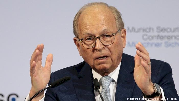 Ischinger: AB Libya’da askeri tehdit seçeneğini kullanmalı