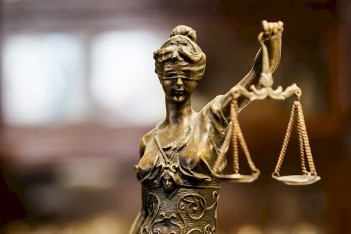 Adaletin tecellisini siyasette aramak