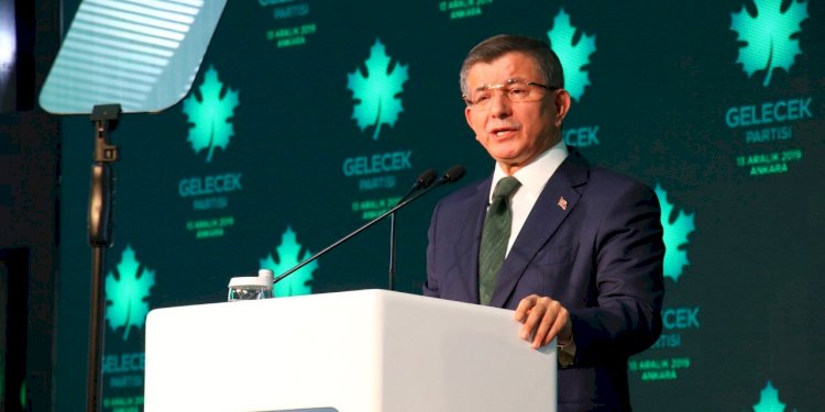 Ahmet Davutoğlu, Erdoğan'a karşı ilk kez bu kadar sert konuştu