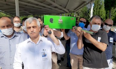 Ruh Sağlığı ve Hastalıkları Uzmanı olan Prof. Dr. Haluk Savaş hayatını kaybetti.