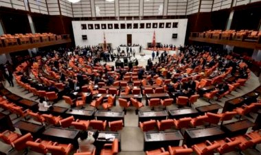 Çoklu baro teklifinin TBMM Adalet Komisyonu'ndaki görüşmeleri sürüyor