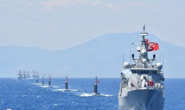 Türkiye ilan etti! Libya'da dev hamle Donanma sahaya iniyor