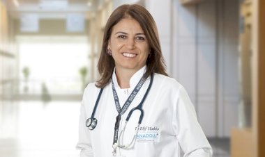 Yaz tatilinde de sosyal mesafe korunmalı
