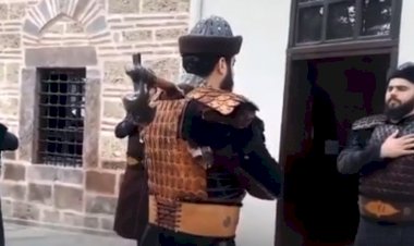 Osman Gazi ve Orhan Gazi türbelerinde sancak nöbeti tutulacak