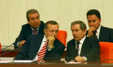 Abdüllatif Şener'den bomba iddia: "AKP büyük oy kaybı yaşayacak"