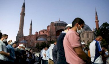 Ayasofya kararı sonrası Türkiye'ye yaptırım çağrısı