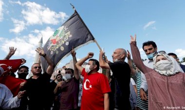 Z: Erdoğan, modern Türkiye’yi yön değişimine zorluyor