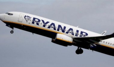 Tuvaletteki 'bomba notu' yüzünden Ryanair uçağı Londra'ya zorunlu iniş yaptı