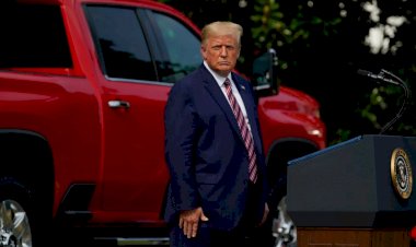 "Trump'ın Destek Oranı Düşmeye Devam Ediyor"