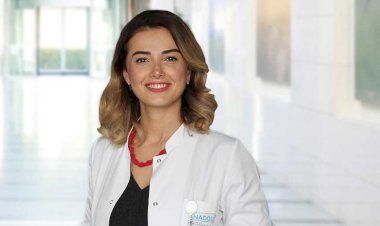 Yazın giyilen sert tabanlı terlik ve sandaletler nasır sebebi