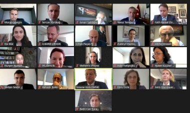 TÜSİAD   İYİ Parti Genel Başkanı Meral Akşener ile bir araya geldi
