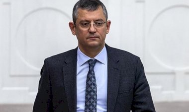 CHP’li Özel: Cumhurbaşkanı'nı eleştiriyorum Anadolu Ajansı haberi geçiyor