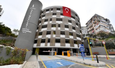 İzmir'de gazilere, gazi eşleri ve şehit yakınlarına Büyükşehir otoparkları ücretsiz