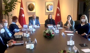 REKTÖR HOTAR: “SOSYAL POLİTİKANIN TERAZİSİ HASSAS OLMALI”