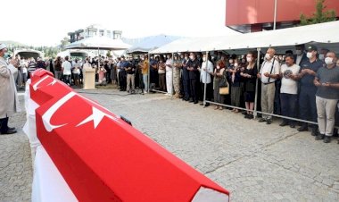 Mersin’de şehit olan 4 asker için cenaze töreni düzenlendi
