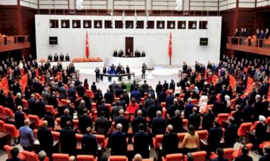 TBMM, sosyal medya düzenlemesi görüşmelerinden sonra 1 Ekim'e kadar tatile girecek.