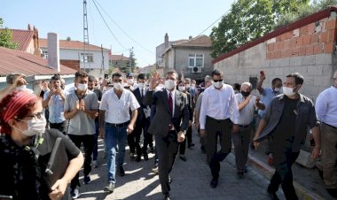 İMAMOĞLU: “DEVLETİ YÖNETEN İNSAN, MİLLETİNİN CEBİNE GİRECEK PARAYI DÜŞÜNÜR”