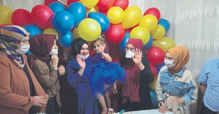 Şehit kızına doğum günü sürprizi