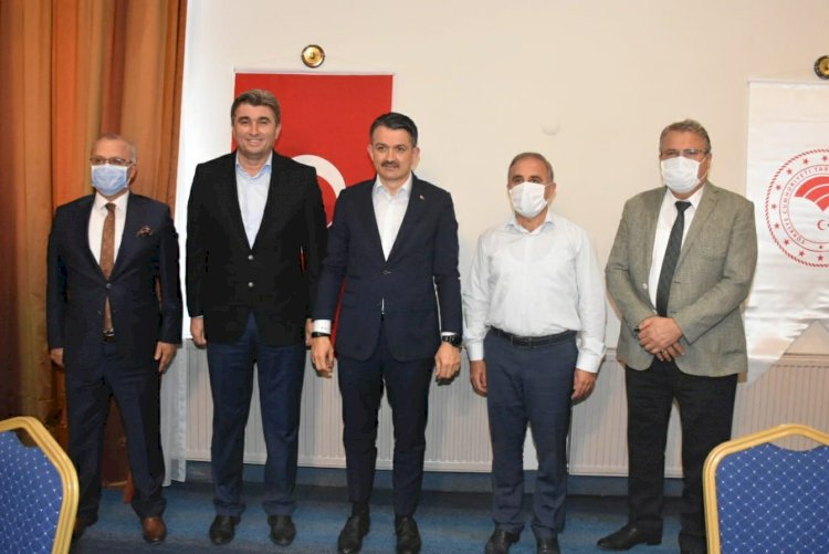 Başkan Tosun, Bakan Pakdemirli’ye  Kula’nın Taleplerini İletti