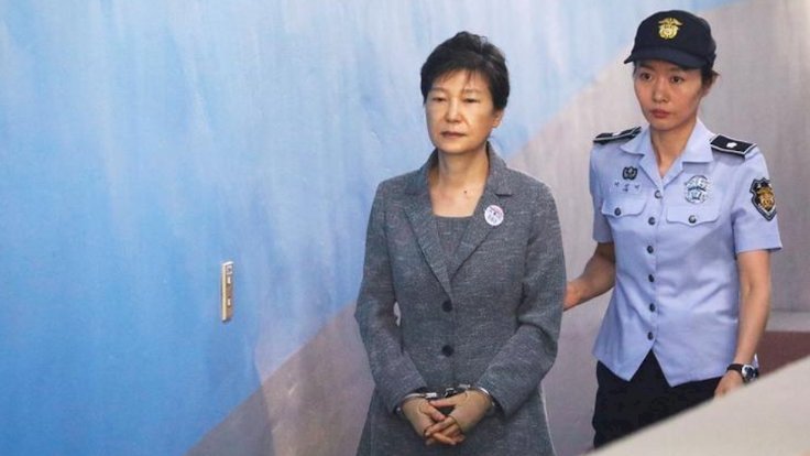 Güney Kore'nin eski lideri Park Geun-hye'ye 20 yıl hapis cezası