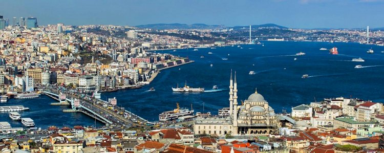 İSTANBUL’UN ÇEHRESİNİ DEĞİŞTİRECEK TASARIMCILAR ÖDÜLLERİNİ ALIYOR