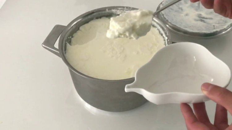 EV YOĞURDU İRRİTABLE BAĞIRSAK SENDROMUNA İYİ GELİYOR