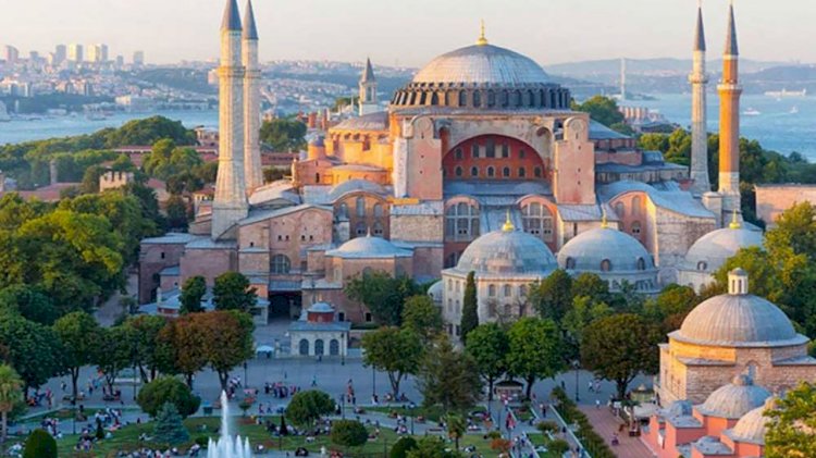 Ayasofya kararı ile ilgili bugün Türkiye'de kim ne dedi?