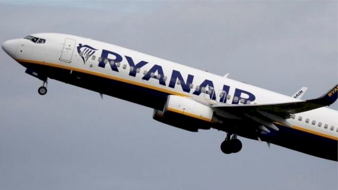 Tuvaletteki 'bomba notu' yüzünden Ryanair uçağı Londra'ya zorunlu iniş yaptı