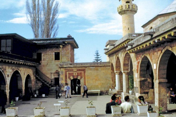 Ayasofya kararının ardından Aleviler de Hacı Bektaş Veli Müzesi'nin kendilerine devrini talep edecek