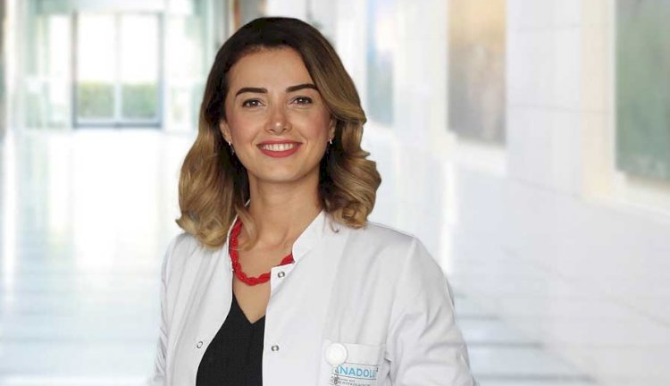 Yazın giyilen sert tabanlı terlik ve sandaletler nasır sebebi