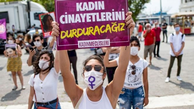 Pınar Gültekin: Kadın Cinayetlerini Durduracağız Platformu'ndan 'Akıl değil, katkı verin