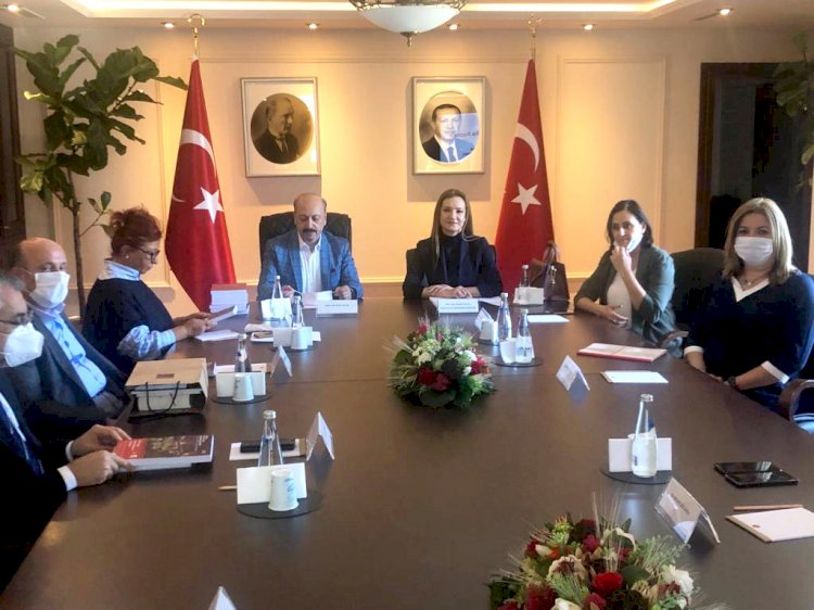 REKTÖR HOTAR: “SOSYAL POLİTİKANIN TERAZİSİ HASSAS OLMALI”
