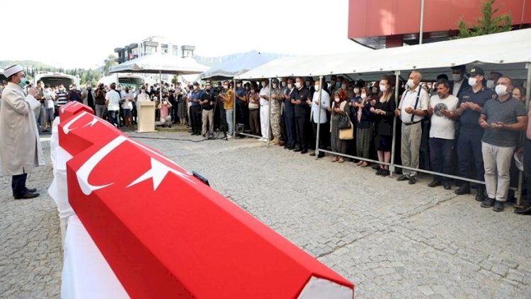 Mersin’de şehit olan 4 asker için cenaze töreni düzenlendi