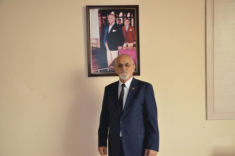 Her gün 7.5 saatimiz internette  geçiyor