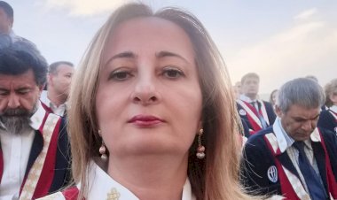 KORONAVİRÜS SÜRECİNDE  PERİTON DİYALİZİ BÖBREK HASTALARINA UMUT VERİYOR