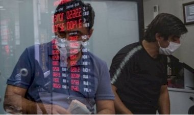Dolar/TL rekor kırdı: Kur neden yükseldi, düşmesi için neler yapılmalı?