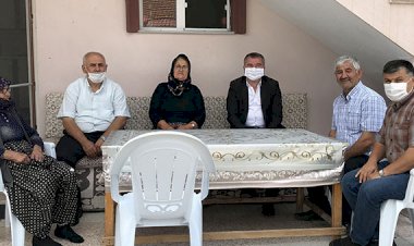 Kıbrıs Şehitlerinin Aileleri Ziyaret Edildi