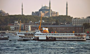 VAPUR YOLCULARINA İLK YARDIM EĞİTİMİ