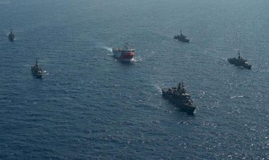 Oruç Reis Navtex bölgesine girdi! Yunanistan Deniz Kuvvetleri’nde kırmızı alarm iddiası