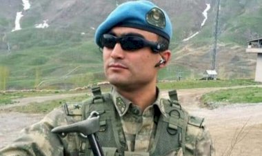 Otomobilin çarptığı özel harekat polisi hayatını kaybetti
