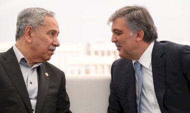 Bülent Arınç: Abdullah Bey her şeye rağmen karşıya geçmemeliydi