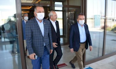 MUHİTTİN BÖCEK’İN SAĞLIK DURUMUYLA ALAKALI AÇIKLAMA