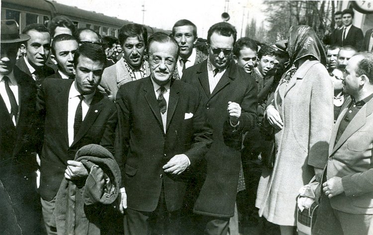 Zindandan Mehmed'e Mektup