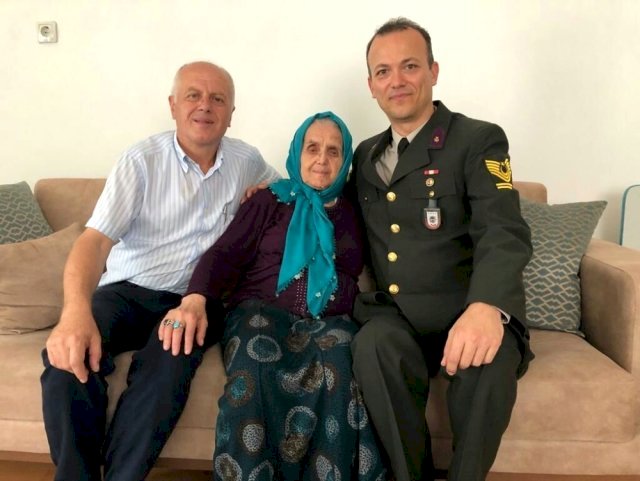 Garnizon Komutanı Üstün'den şehit ailelerine mektup