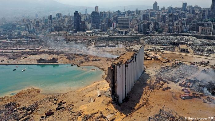 Beyrut patlaması: Sorumlulara ev hapsi