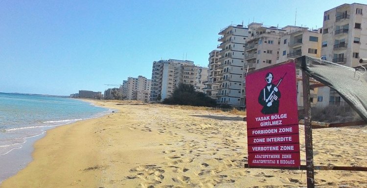 Güney Kıbrıs'ta 'Kapalı Maraş' paniği: Türkler blöf yapmıyor