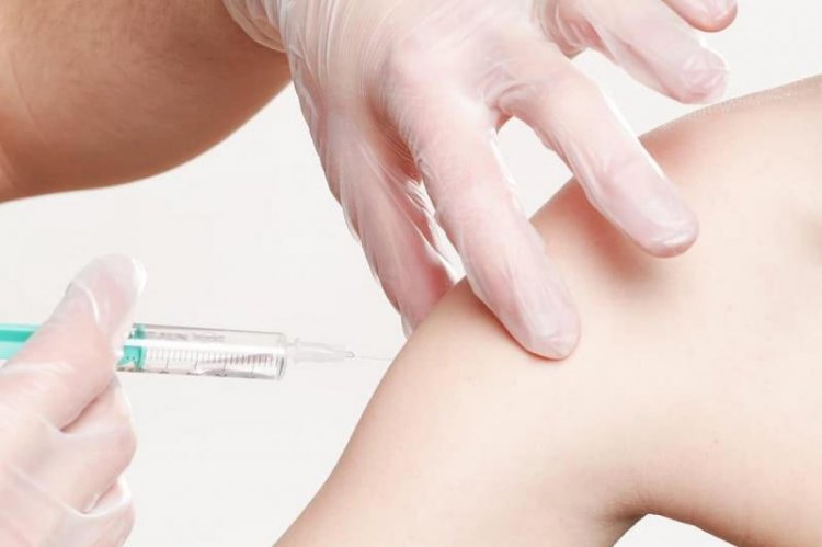 Grip aşısıyla ilgili tartışmalar şimdiden başladı! Kimler aşı olmalı?