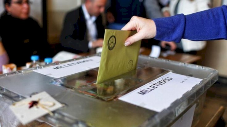 Metropoll anketi: Barajı iki parti geçiyor