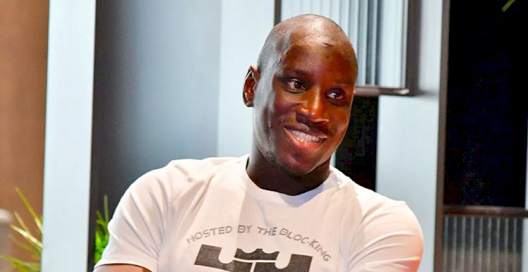 Demba Ba'dan futbol camiasına Çin'in Uygur Türkleri'ne yenilik zulmünü kınama çağrısı