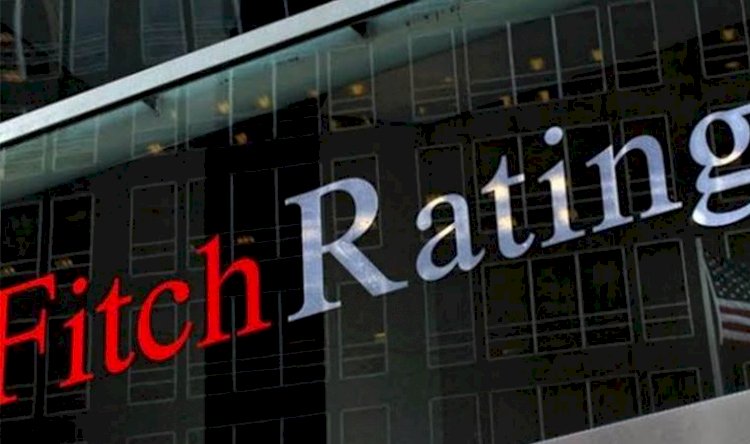 Fitch, Türkiye’nin kredi notu görünümünü değiştirdi